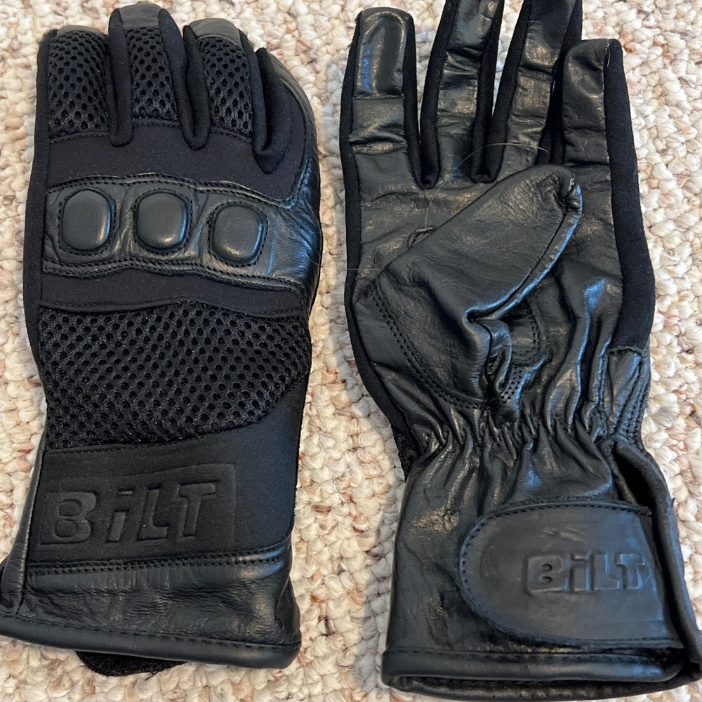 BiLT  black motorcycle gloves, M